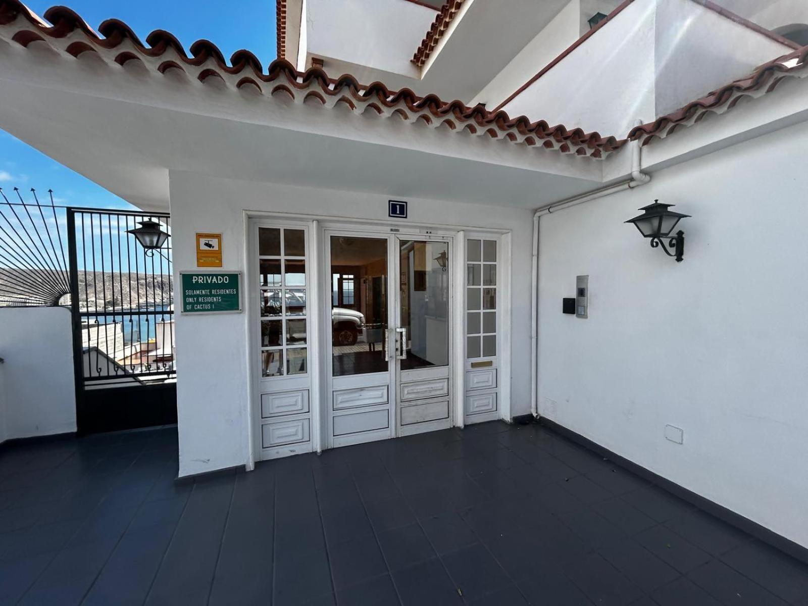 Ferienwohnung Vista Mar Y Piscina Climatizada Arona  Exterior foto